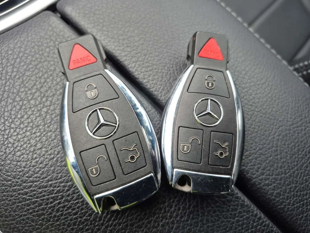 Mercedes-Benz C 300 4matic * LED фарове * CARFAX * 78k km! * , снимка 9 - Автомобили и джипове - 54607423