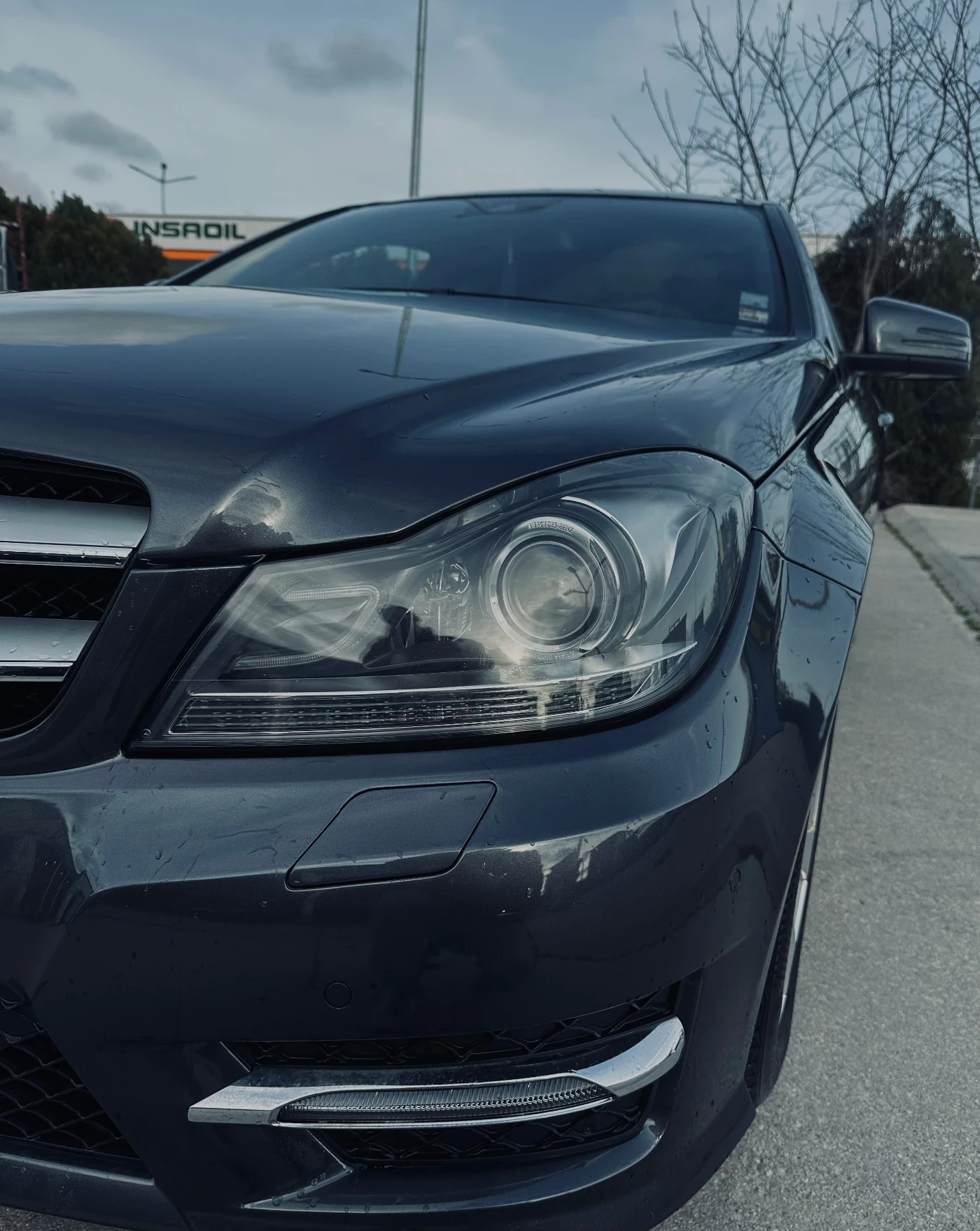 Mercedes-Benz C 180 AMG pack/Адаптивни фарове/harman kardon, снимка 7 - Автомобили и джипове - 54635231
