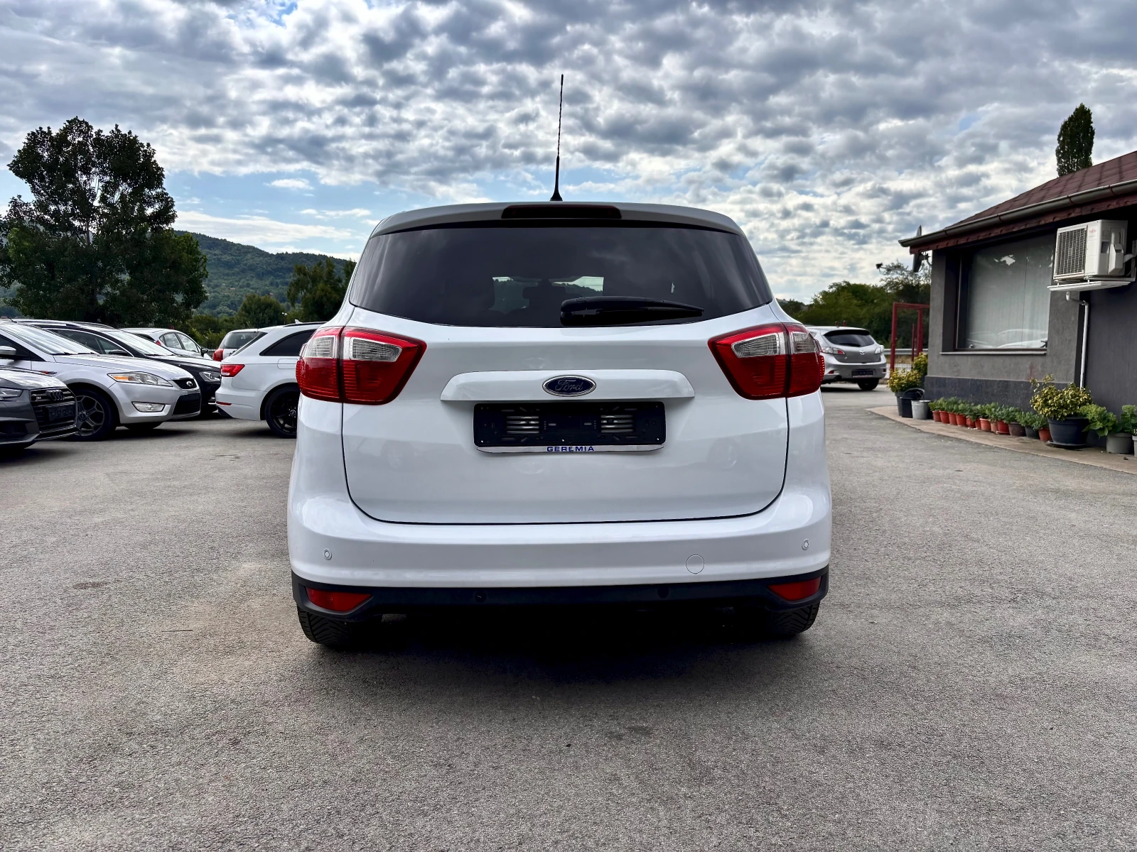 Ford C-max, снимка 8 - Автомобили и джипове - 55374501