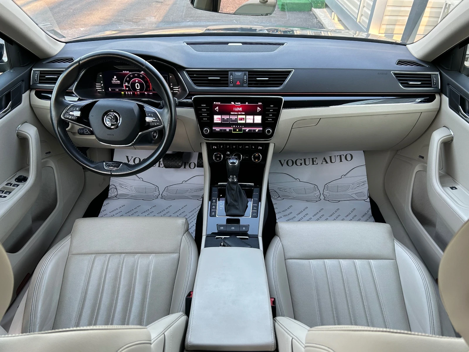 Skoda Superb * 2.0TDI/200H.P.* 4x4* L&K* , снимка 6 - Автомобили и джипове - 55533886
