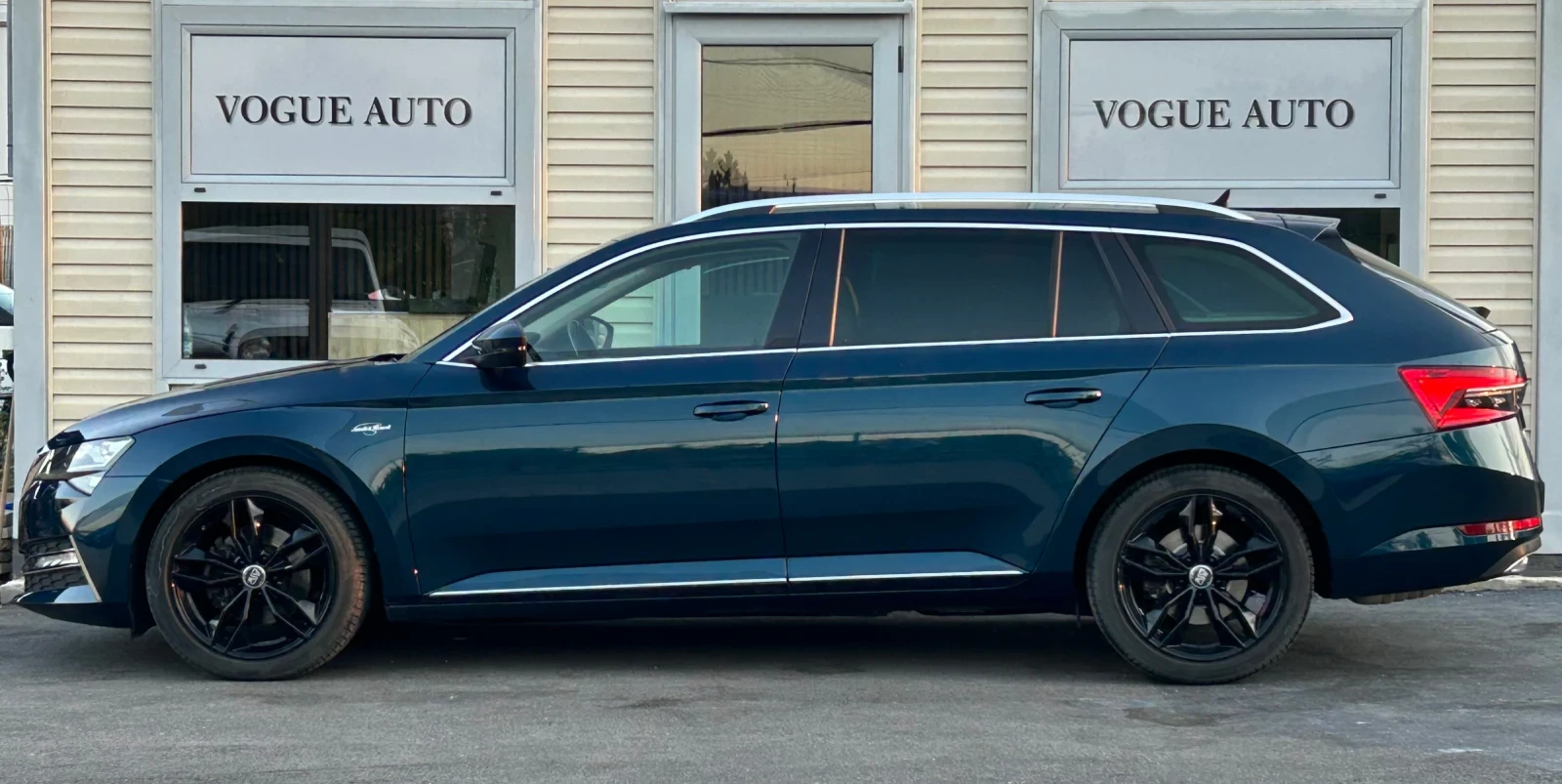 Skoda Superb * 2.0TDI/200H.P.* 4x4* L&K* , снимка 5 - Автомобили и джипове - 55533886