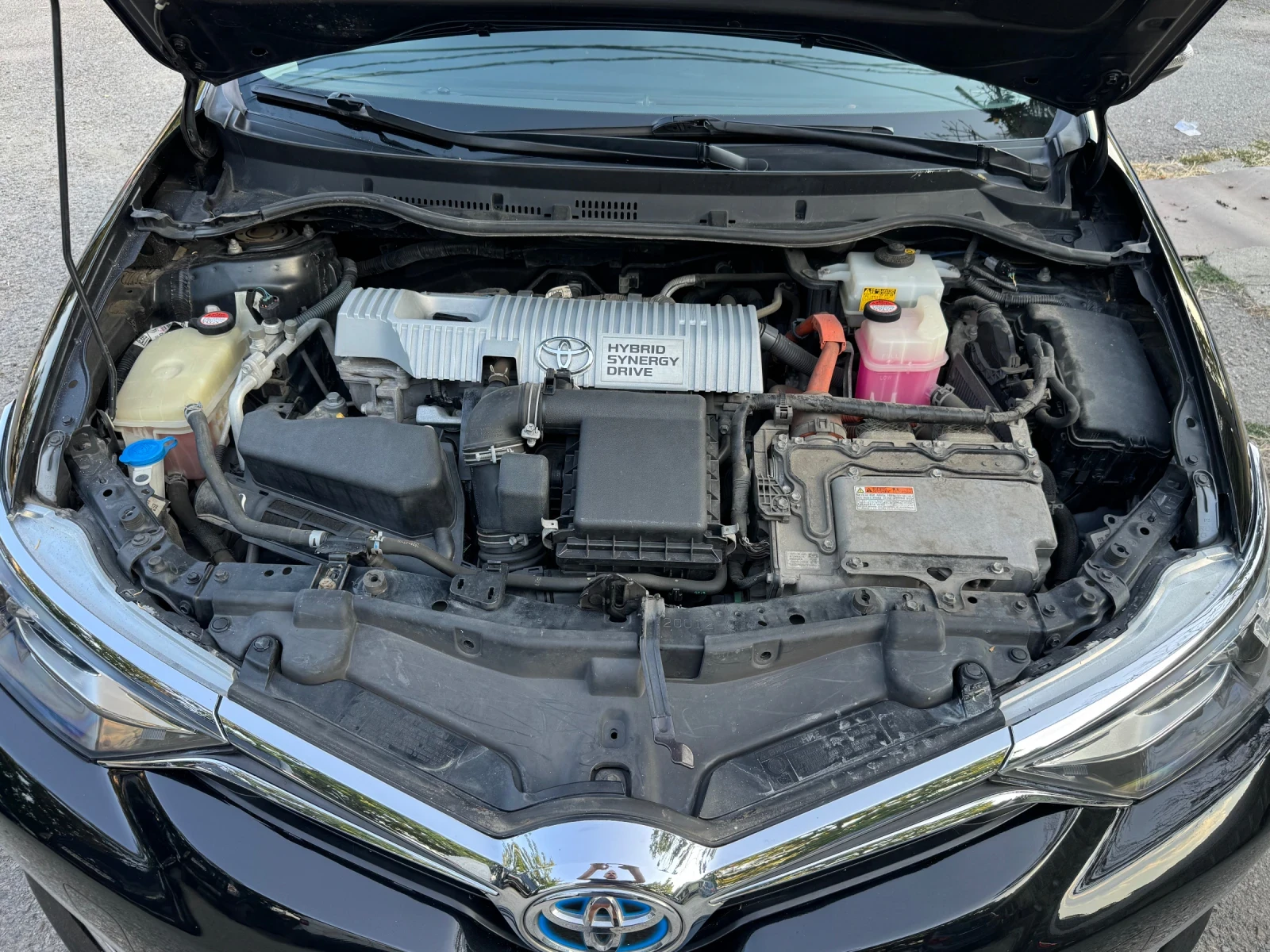 Toyota Auris 136кс! ХИБРИД ! Реален пробег!, снимка 17 - Автомобили и джипове - 55582118