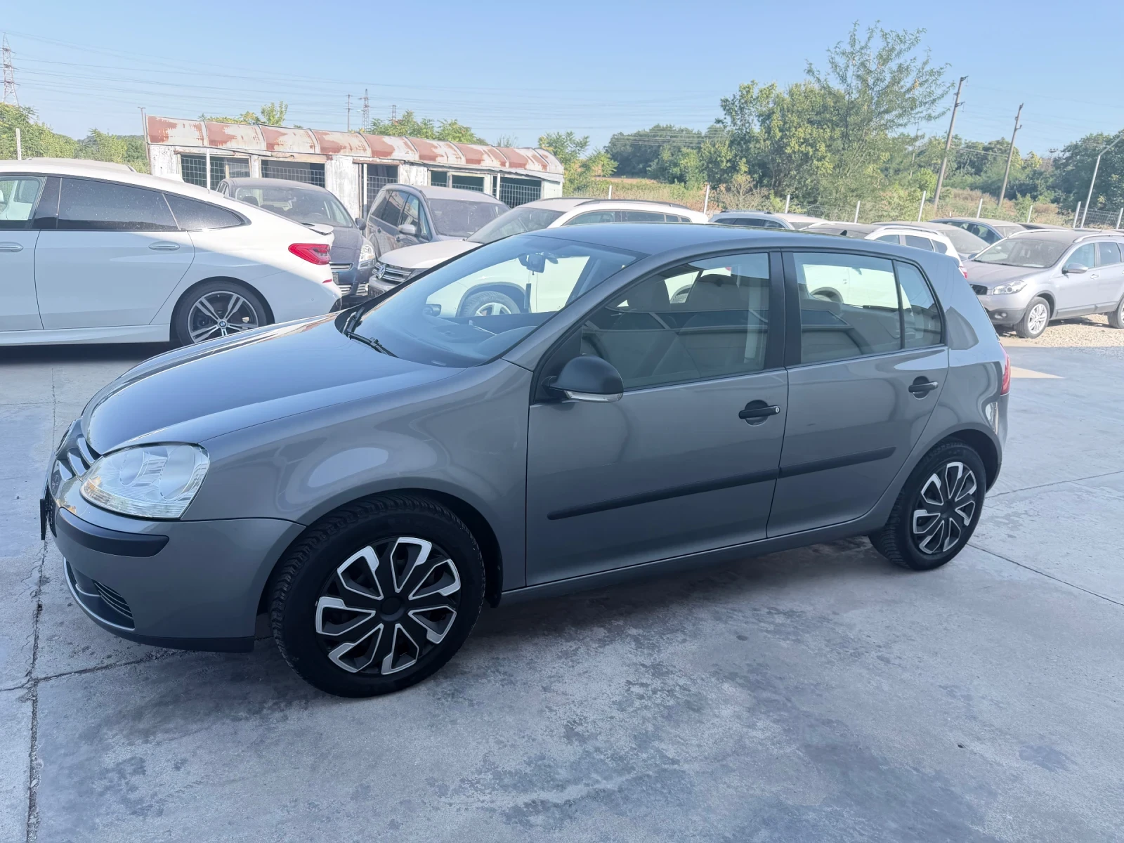 VW Golf 1.9tdi 105k.c * 6 скорости* UNIKAT* , снимка 2 - Автомобили и джипове - 55620891