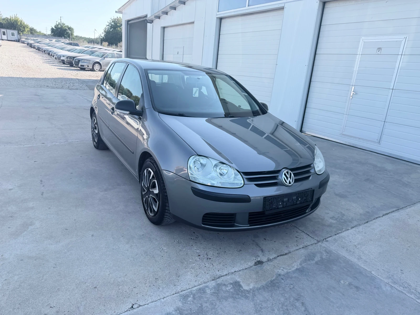 VW Golf 1.9tdi 105k.c * 6 скорости* UNIKAT* , снимка 11 - Автомобили и джипове - 55620891