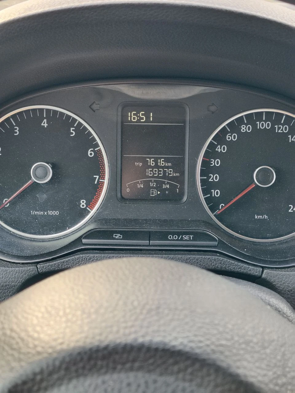 VW Polo, снимка 2 - Автомобили и джипове - 55750726