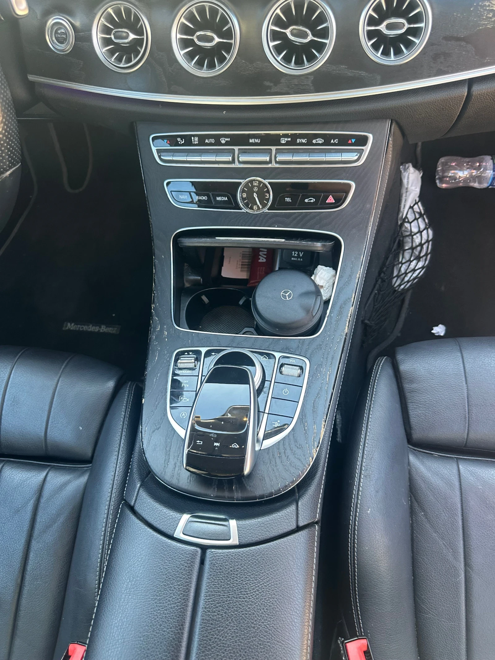 Mercedes-Benz E 220, снимка 17 - Автомобили и джипове - 56009715