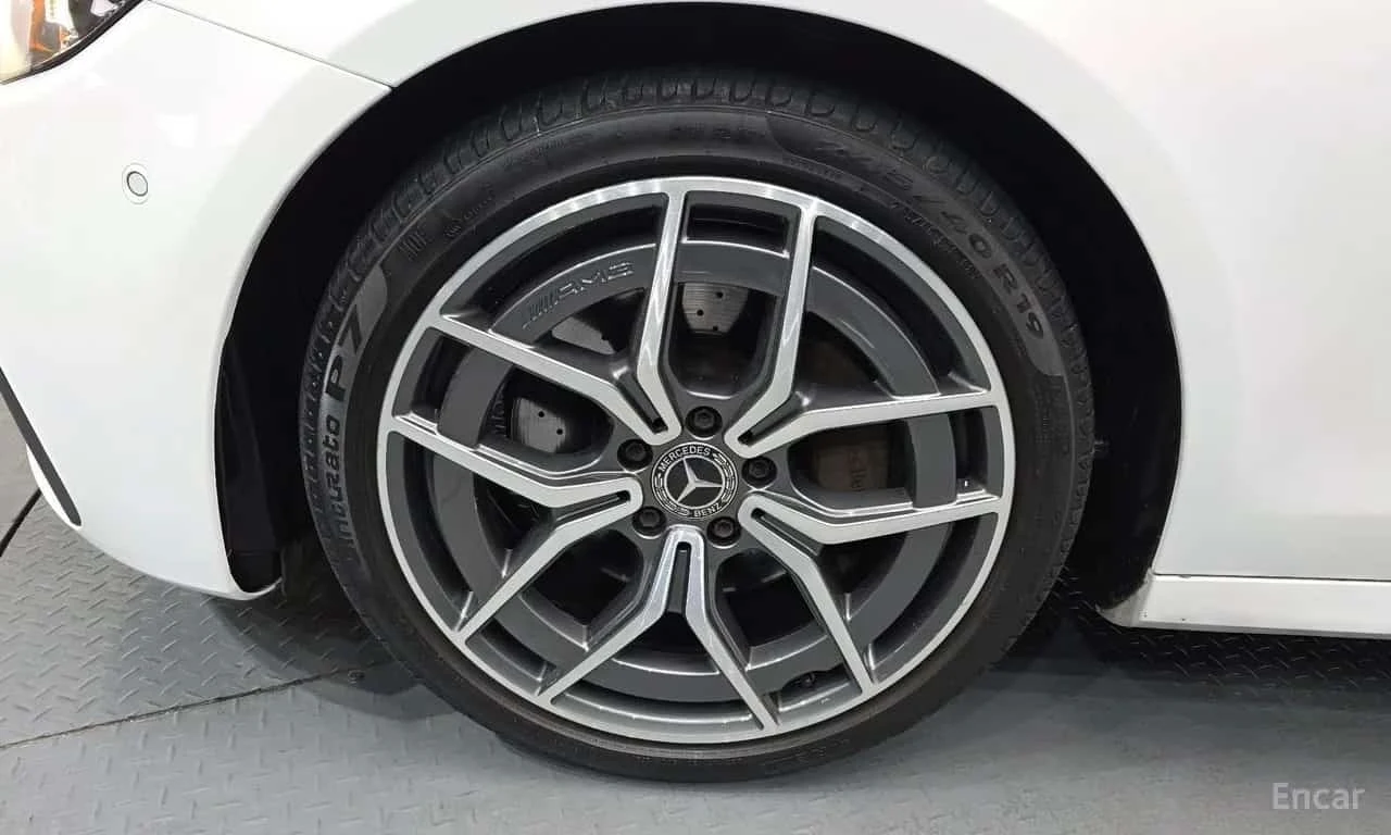 Mercedes-Benz E 220 d * 4MATIC * AMG Line * 360 * Панорама * 13к км * , снимка 5 - Автомобили и джипове - 56310158