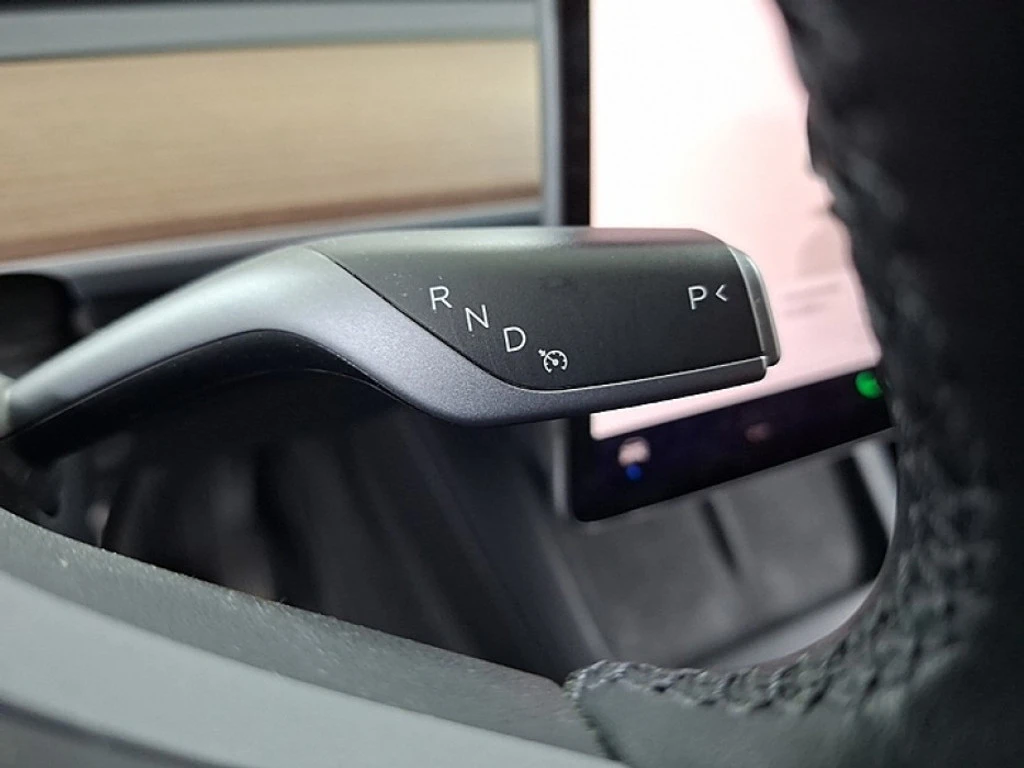 Tesla Model Y Standart range LED Navi Leather Panorama | Mobile.bg � ����������� 8