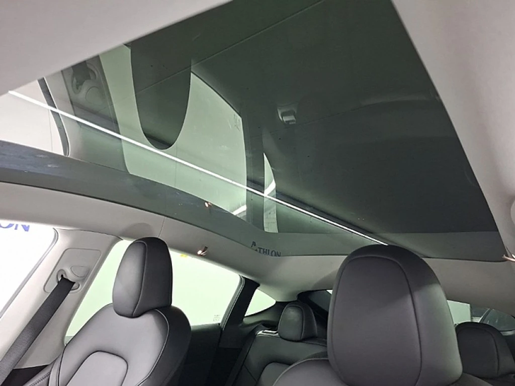 Tesla Model Y Standart range LED Navi Leather Panorama | Mobile.bg � ����������� 14