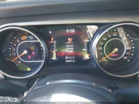 Jeep Wrangler Unlimited Sahara 4x4, снимка 15