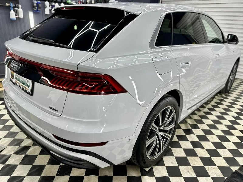 Audi Q8 50TDI* B&O* ABT* SLINE* DISTR* KEYLESS* SOFTCLOSE, снимка 4 - Автомобили и джипове - 47409492