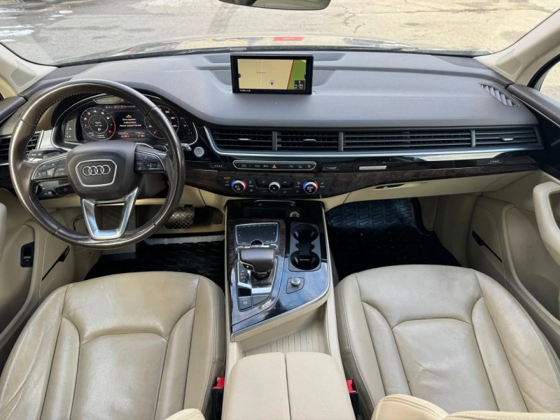 Audi Q7 PremiumPlus* Quattro* Bose* Пано* Диг.Табло* М.Точ, снимка 9 - Автомобили и джипове - 48690113