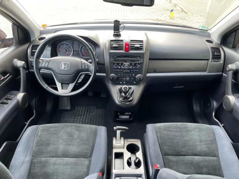 Honda Cr-v Внос Германия, снимка 10 - Автомобили и джипове - 48758415