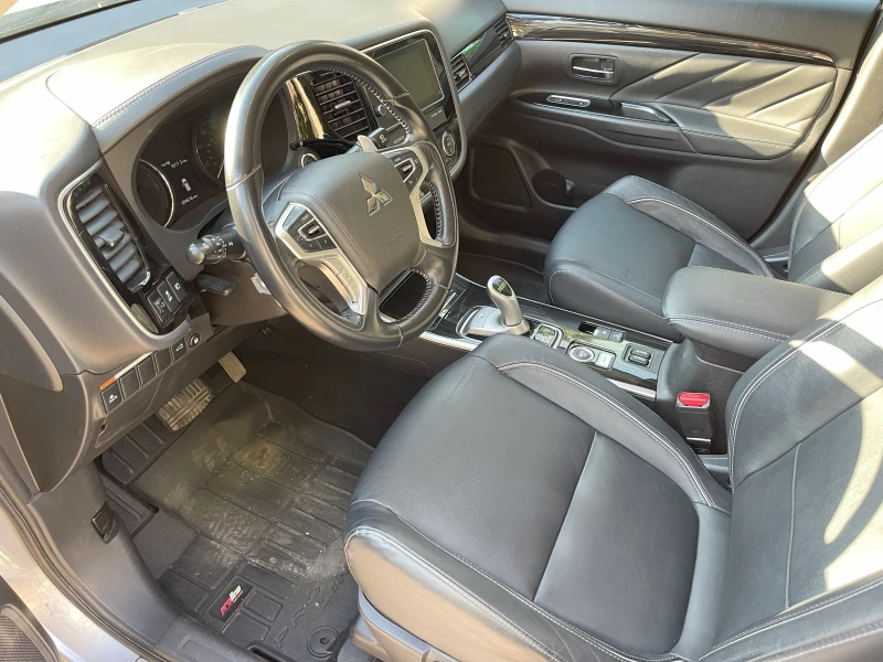 Mitsubishi Outlander PHEV 2.0, снимка 7 - Автомобили и джипове - 52818769