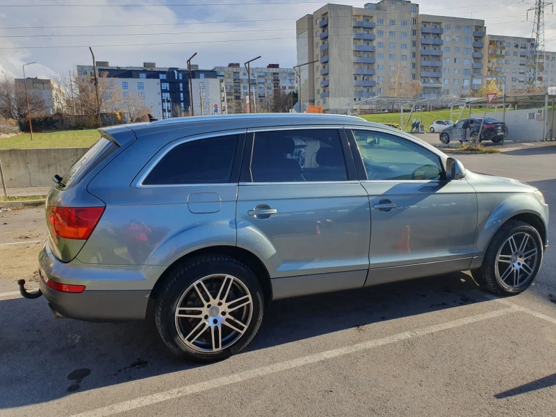 Audi Q7 4.2 FSI, снимка 2 - Автомобили и джипове - 52525772