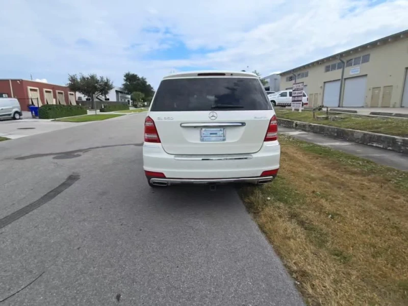 Mercedes-Benz GL 350, снимка 4 - Автомобили и джипове - 52977465