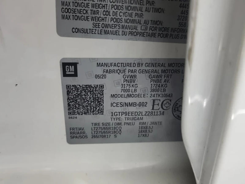 Gmc Sierra * AT4 CREW CAB SHORT BED * CARFAX * БЕЗ ПЪРВОНАЧАЛ, снимка 15 - Автомобили и джипове - 52991352