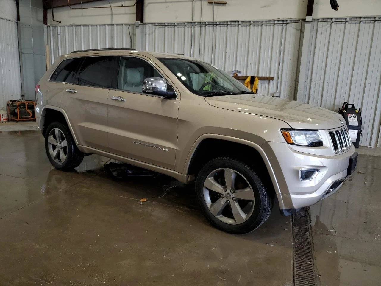 Jeep Grand cherokee OVERLAND 2014 3.6 Дистроник Обдухване - изображение 6