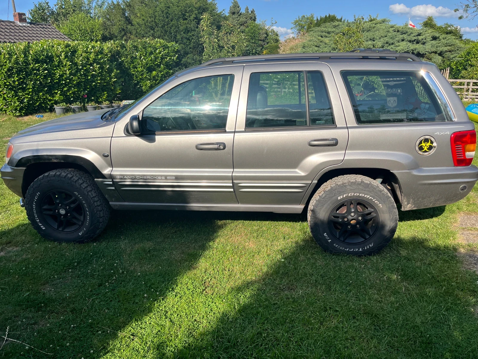 Jeep Grand cherokee  - изображение 2