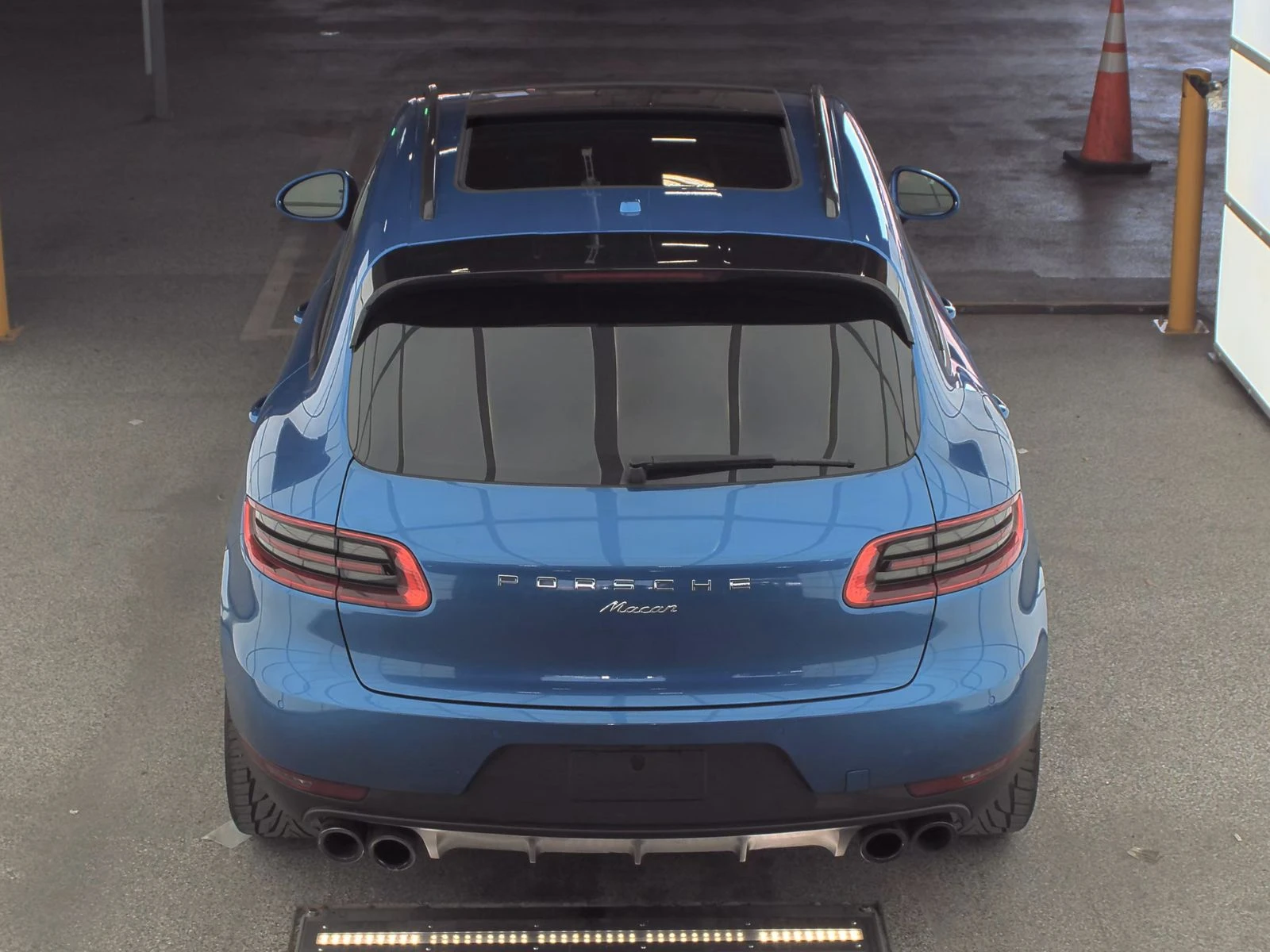 Porsche Macan Sport Edition - изображение 7