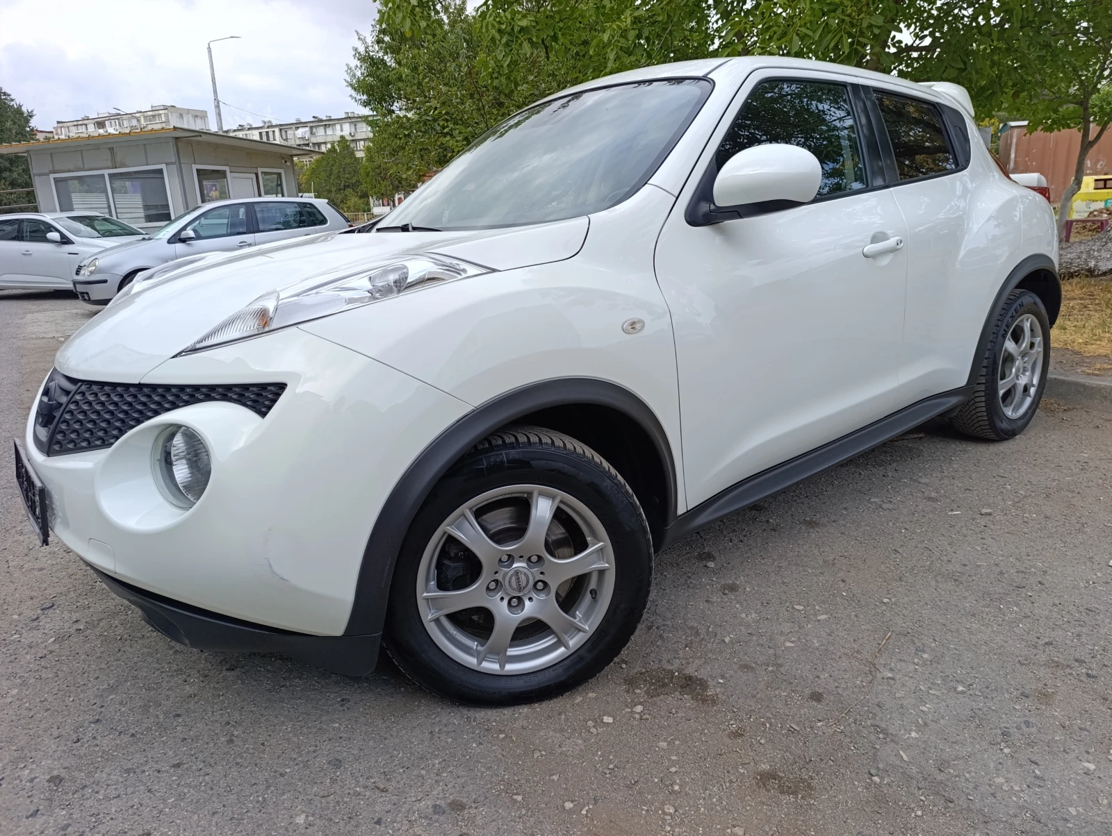 Nissan Juke 1.6i 16V 190к.с. - изображение 2