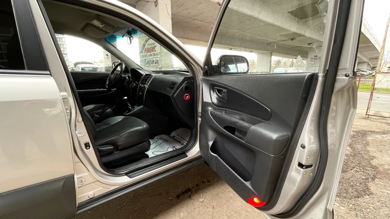 Hyundai Tucson FACE 6 СКОРОСТИ, снимка 15 - Автомобили и джипове - 53914256