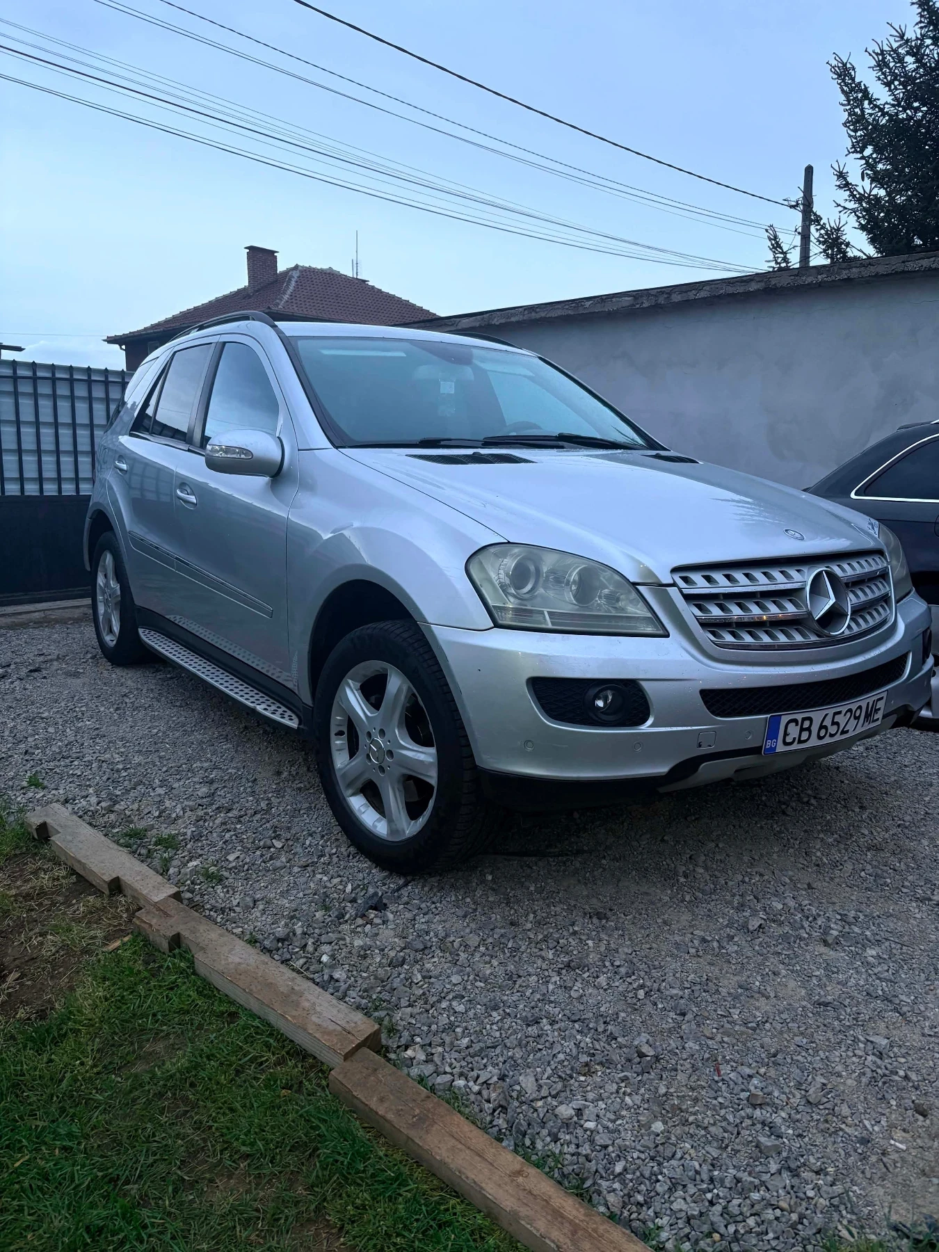 Mercedes-Benz ML 320, снимка 2 - Автомобили и джипове - 55583421