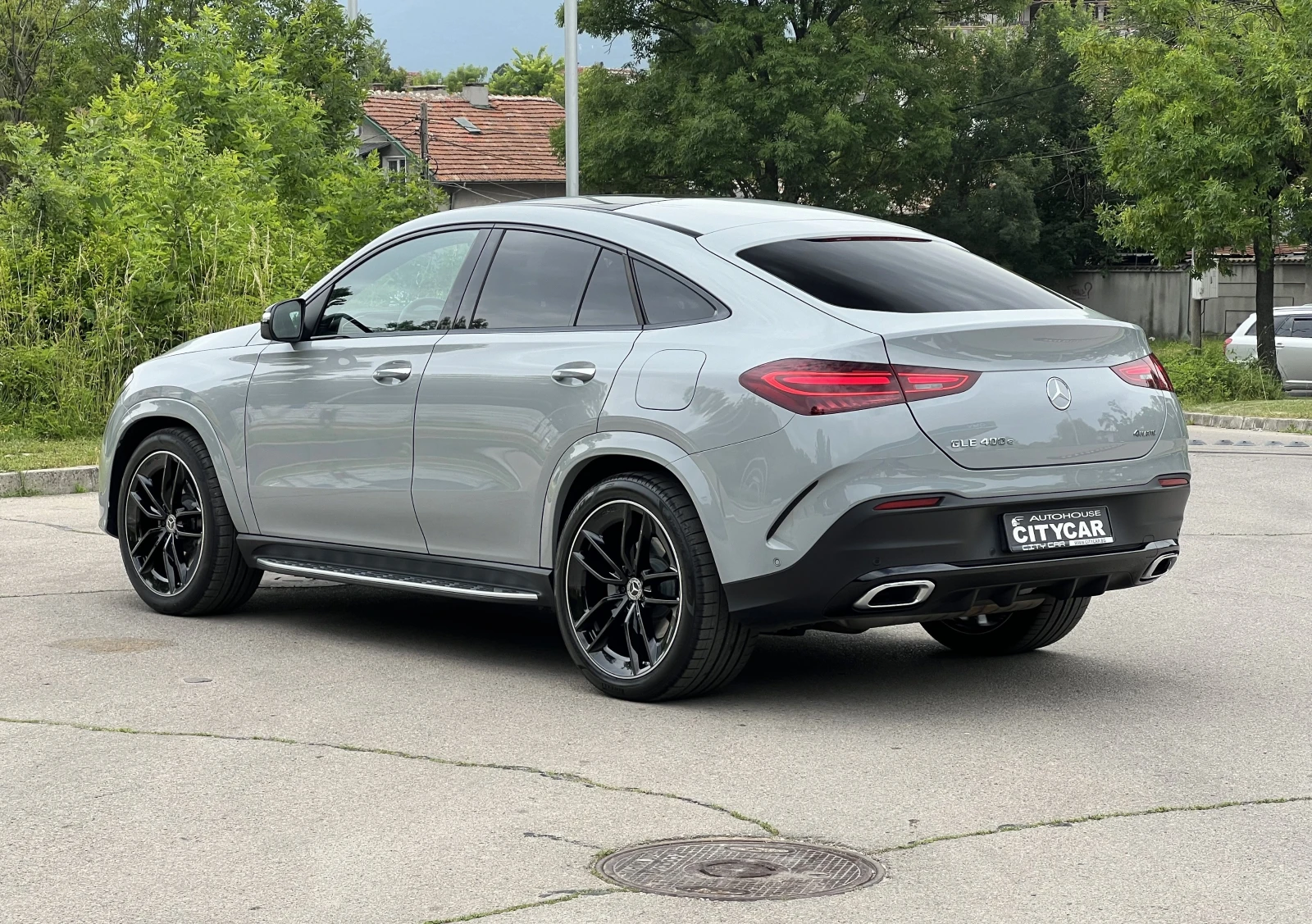 Mercedes-Benz GLE 400 e / COUPE / AMG / NIGHT / BURM / MULTIBEAM / 360, снимка 4 - Автомобили и джипове - 55687850