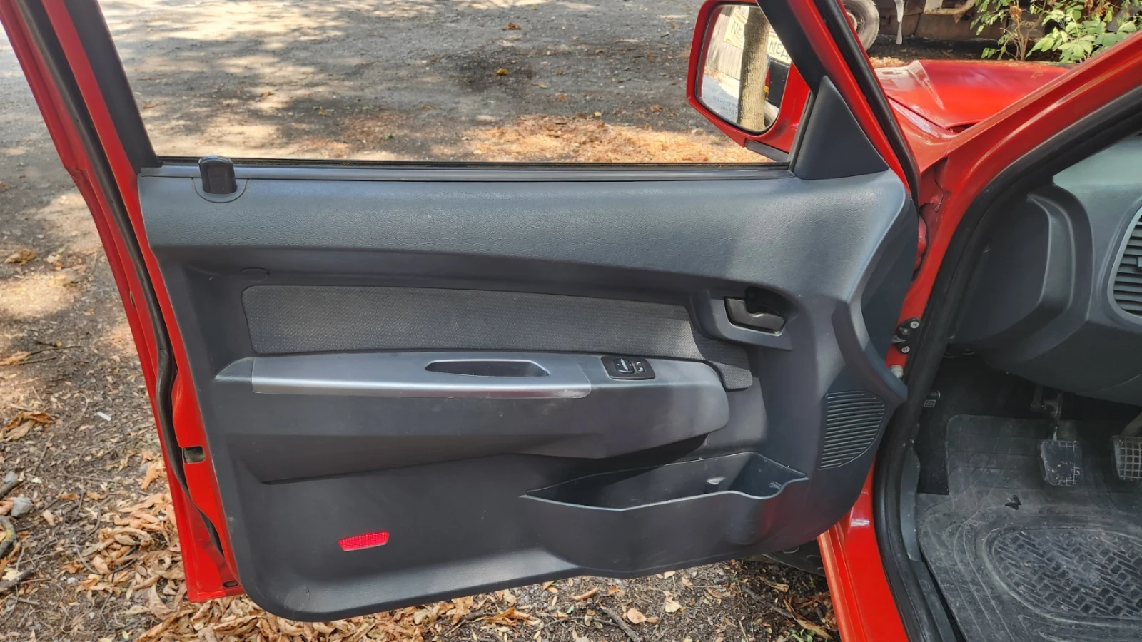 Tata Xenon ����� | Mobile.bg � ����������� 5