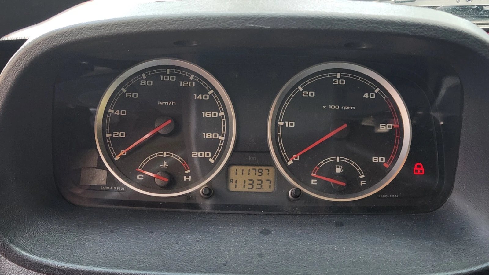 Tata Xenon ����� | Mobile.bg � ����������� 4