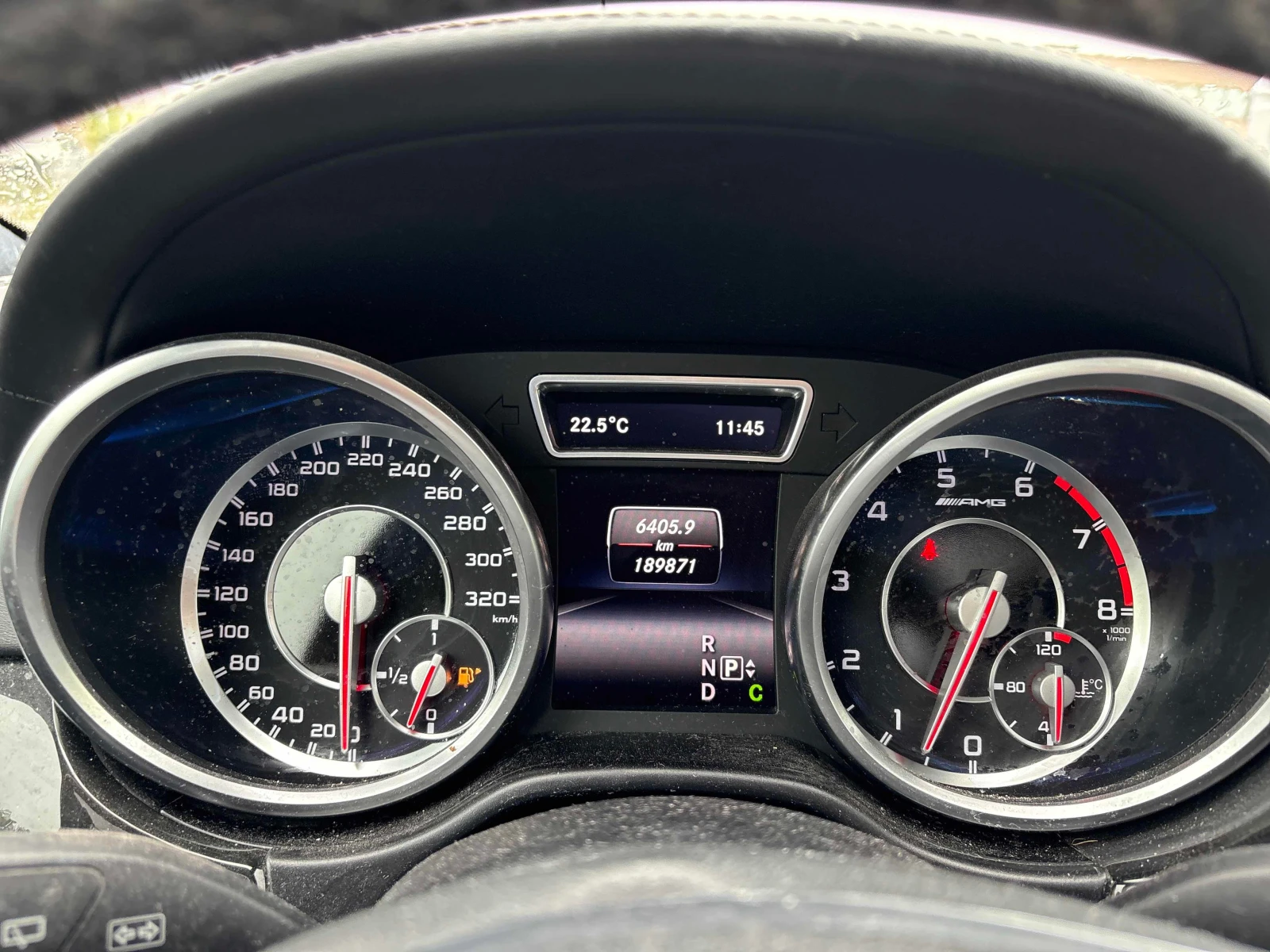 Mercedes-Benz ML 63 AMG * CARFAX * , снимка 8 - Автомобили и джипове - 56131928