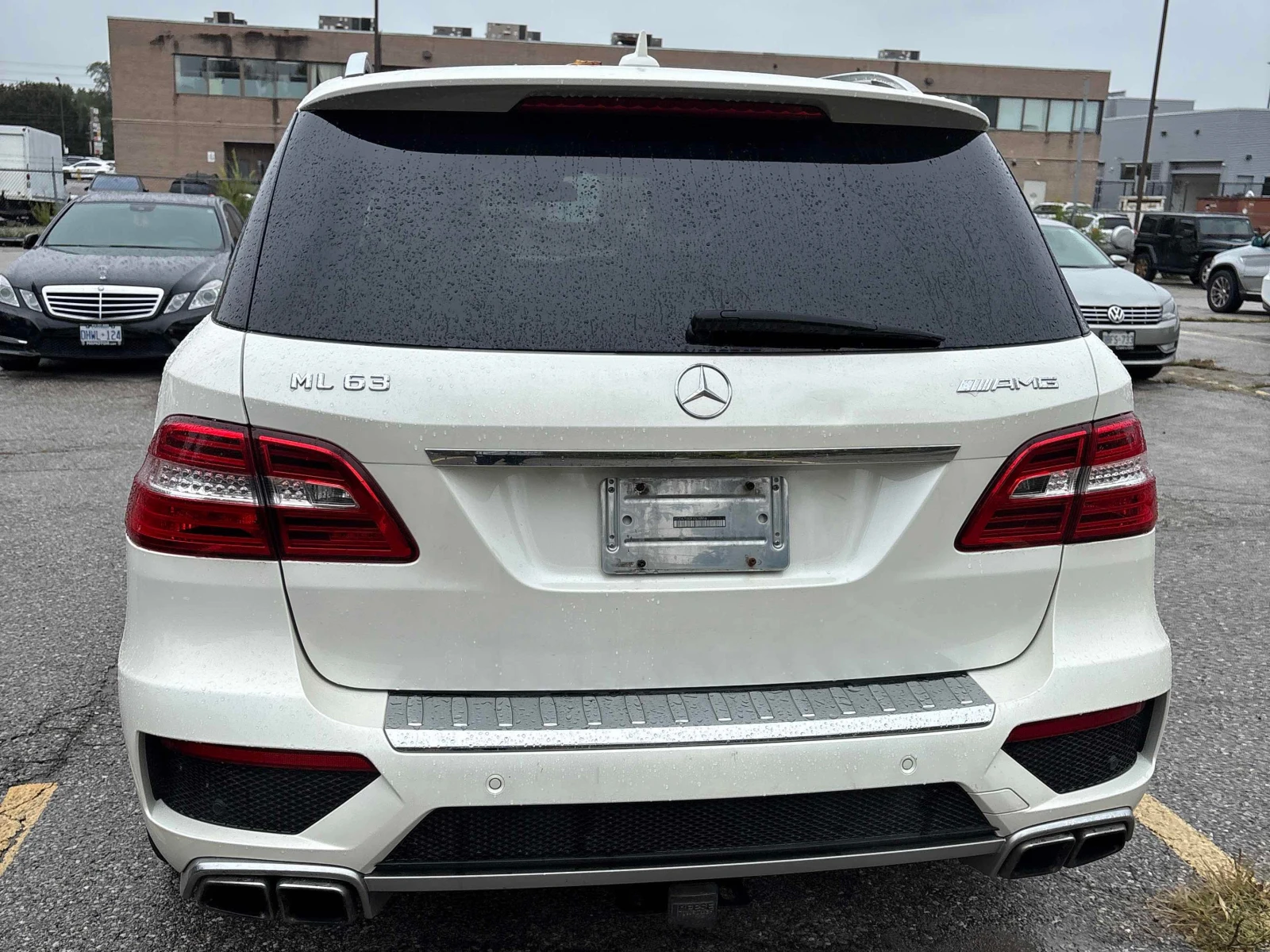 Mercedes-Benz ML 63 AMG * CARFAX * , снимка 4 - Автомобили и джипове - 56131928