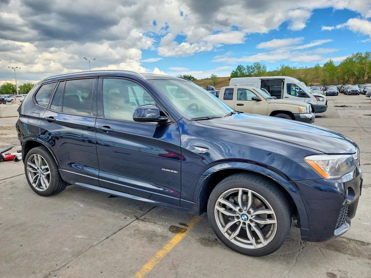 BMW X3 2.0l xDrive28I, снимка 4 - Автомобили и джипове - 56340175