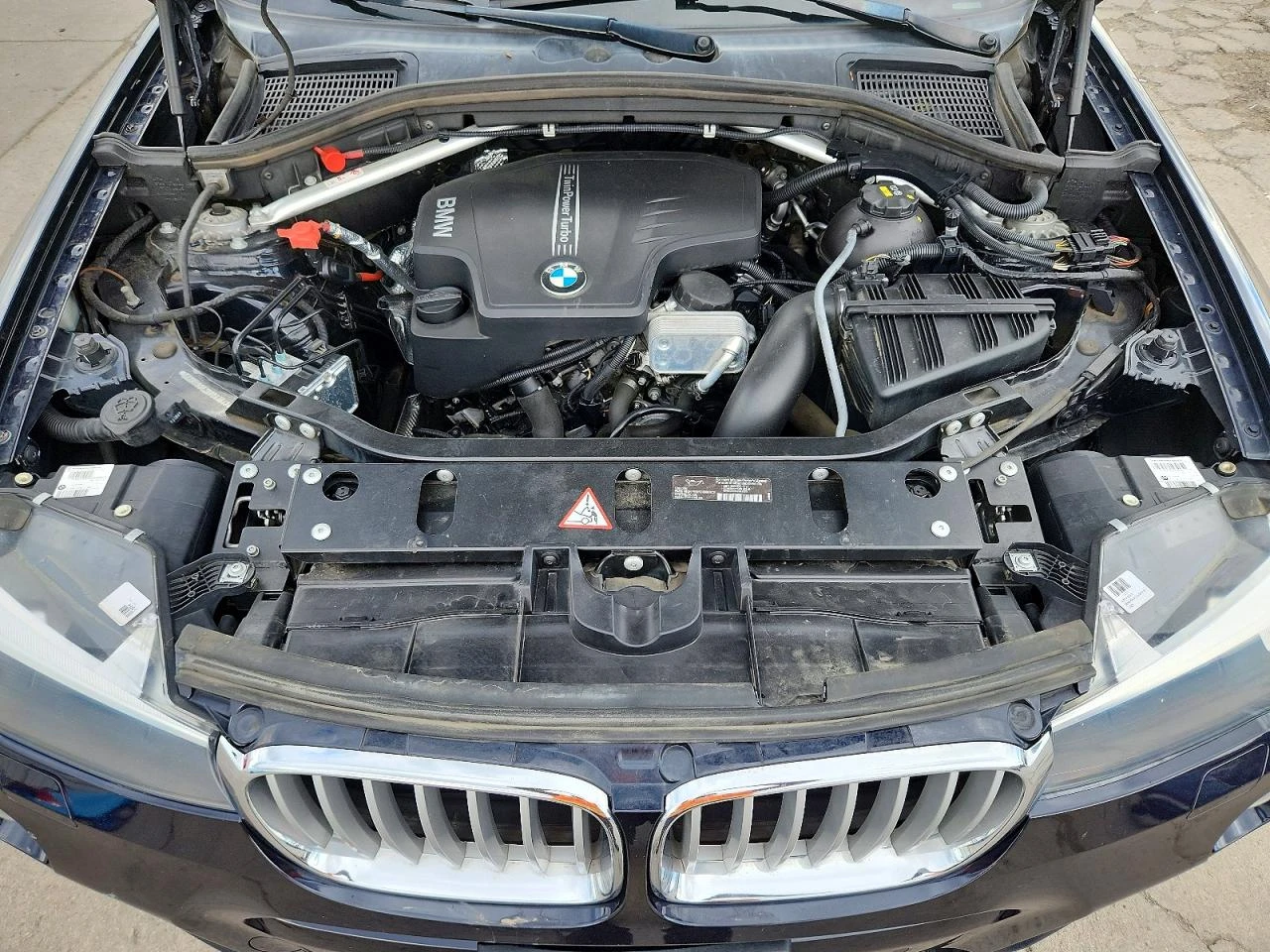 BMW X3 2.0l xDrive28I, снимка 12 - Автомобили и джипове - 56340175