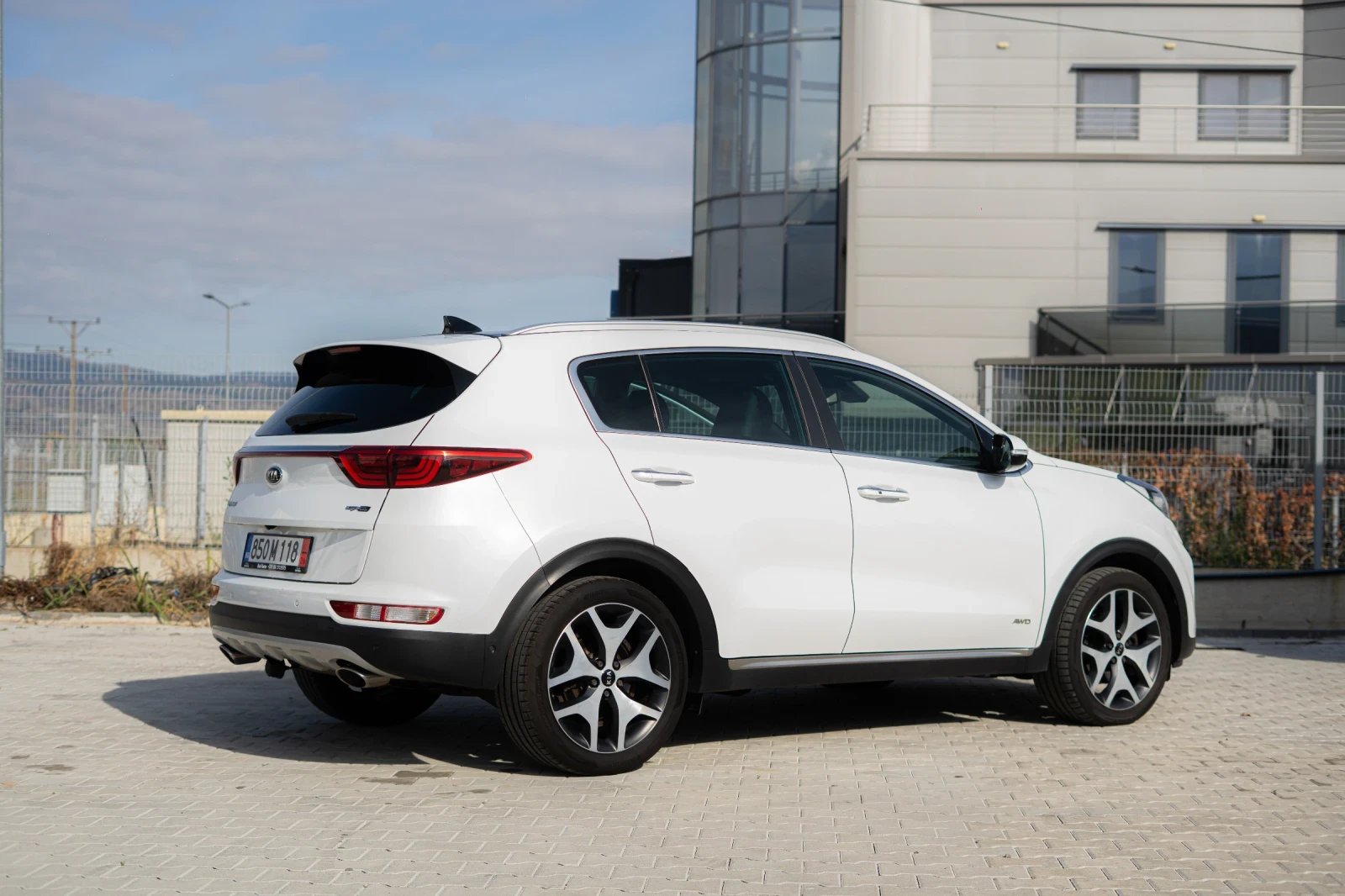 Kia Sportage 2.0 CRDI GT Line 185�� 4�4 /����. ����. ������� | Mobile.bg � ����������� 3