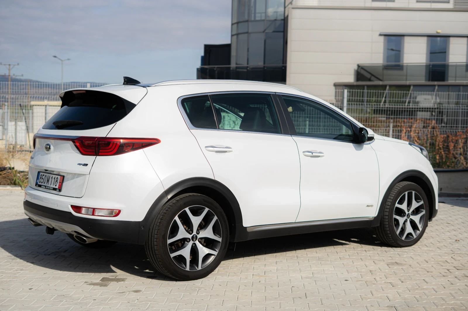 Kia Sportage 2.0 CRDI GT Line 185�� 4�4 /����. ����. ������� | Mobile.bg � ����������� 4
