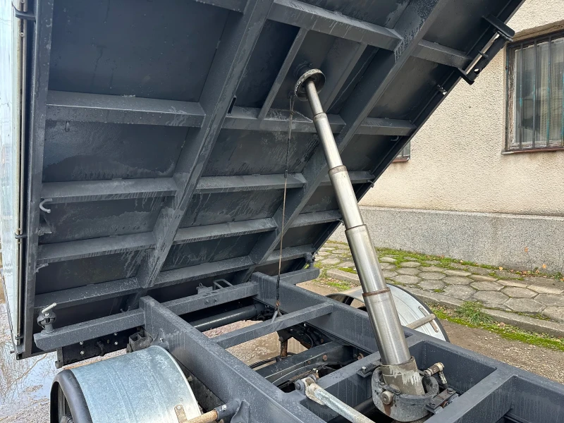 Iveco 35c13 Тристранен самосвал 3.30 на 2.10 N1 , снимка 13 - Бусове и автобуси - 53069694