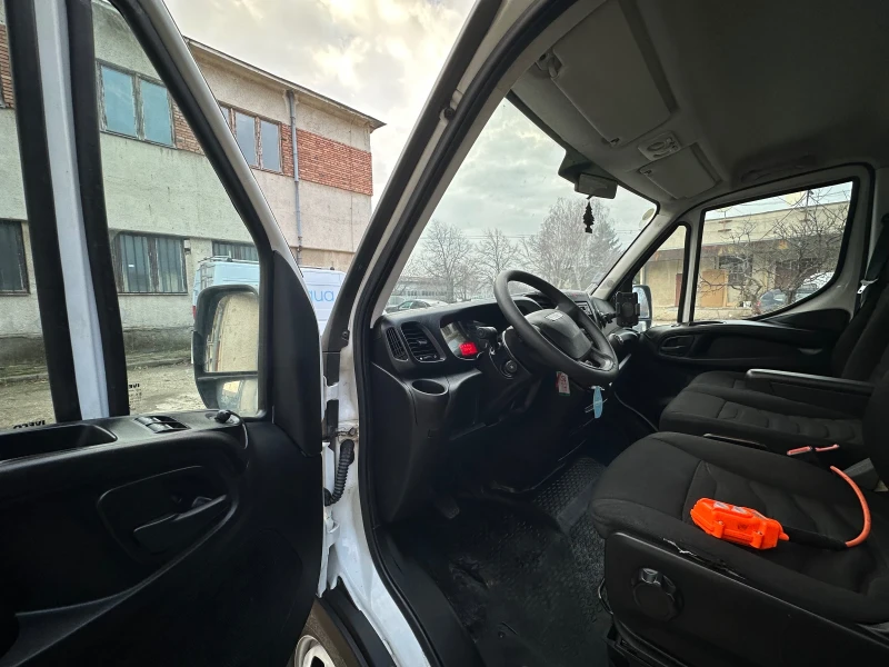 Iveco 35c13 Тристранен самосвал 3.30 на 2.10 N1 , снимка 14 - Бусове и автобуси - 53069694