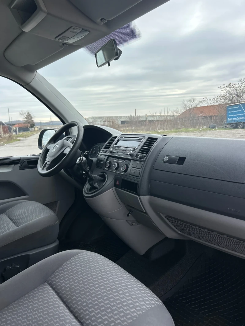 VW Caravelle 2.0TDI 140ps Нов Внос ГЕРМАНИЯ , снимка 11 - Бусове и автобуси - 53159553