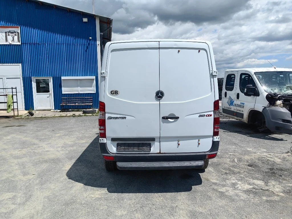 Mercedes-Benz Sprinter 311 646 5br - изображение 5