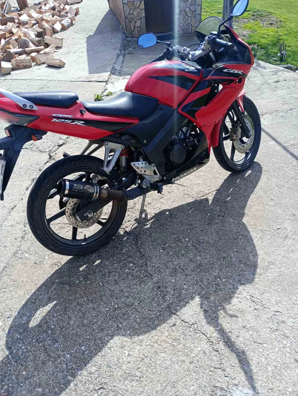Honda Cbr 125 - изображение 2