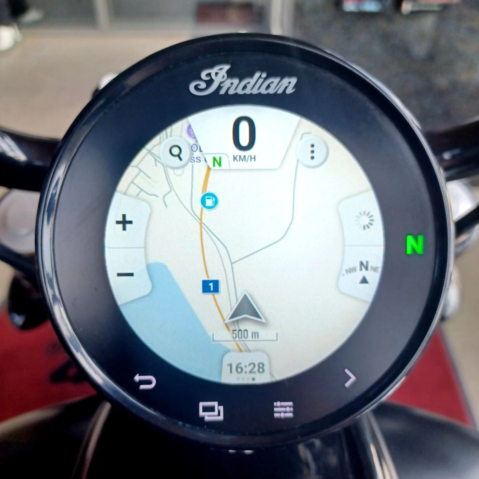 Indian Chief Bobber Dark Horse , снимка 12 - Мотоциклети и мототехника - 54126066