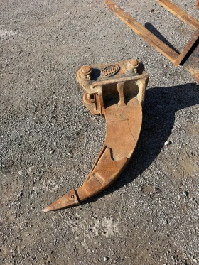 Багер Hitachi Zaxis 140W, снимка 9