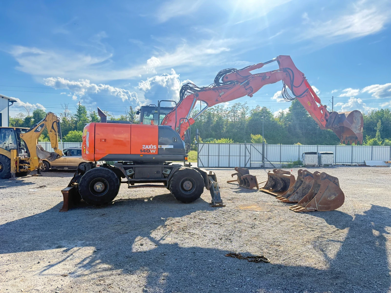 Багер Hitachi Zaxis 140W, снимка 3 - Индустриална техника - 54825782