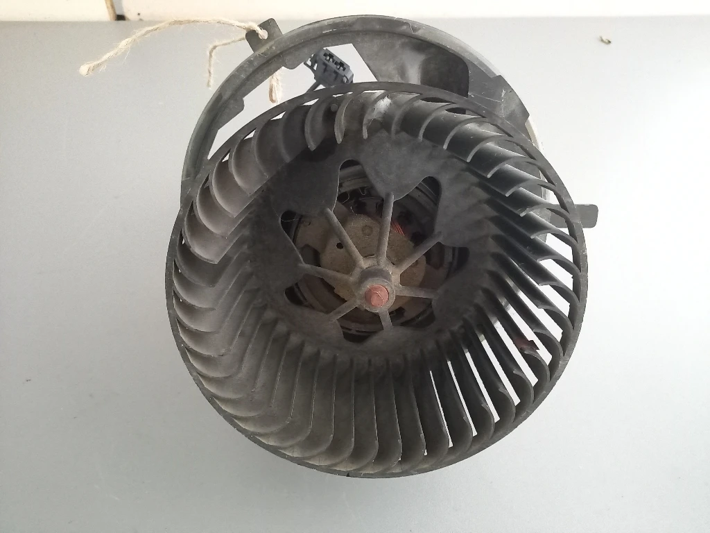 ���������� ����� ���������� ���� 5 1.6FSI | Mobile.bg � ����������� 1