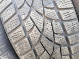 Гуми Зимни 235/50R19, снимка 4