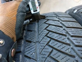 Гуми Зимни 255/45R20, снимка 5