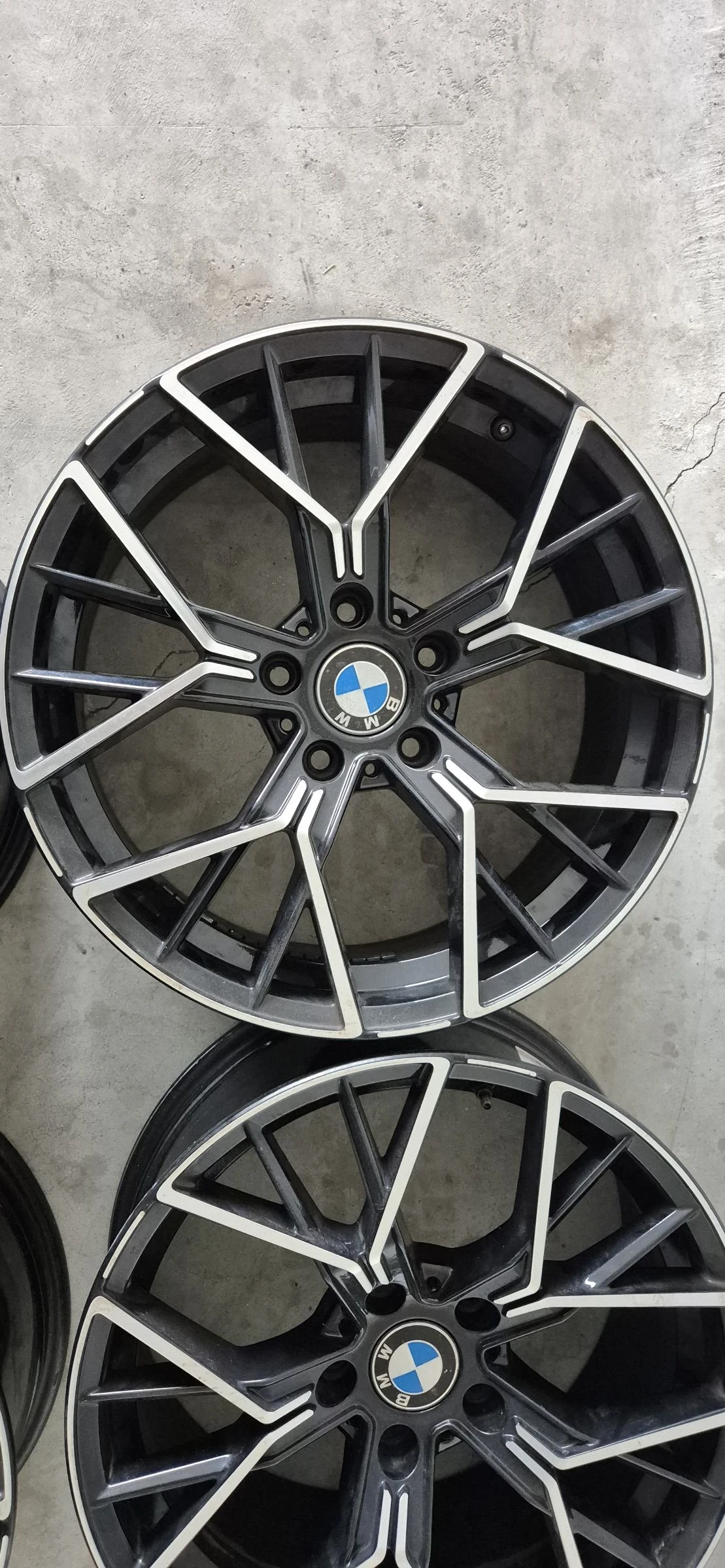 ������ | Mobile.bg � ����������� 8