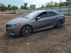 Toyota Camry 2.5l Se, снимка 1