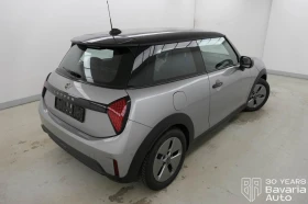 Mini Cooper C 1, 5 Steptronic Favoured Trim - 56800 лв. / 29041.38 € - 93181918 3